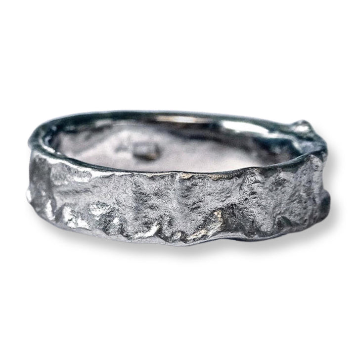 Bark Ring, 5mm - 6mm wide, 18ct White Gold