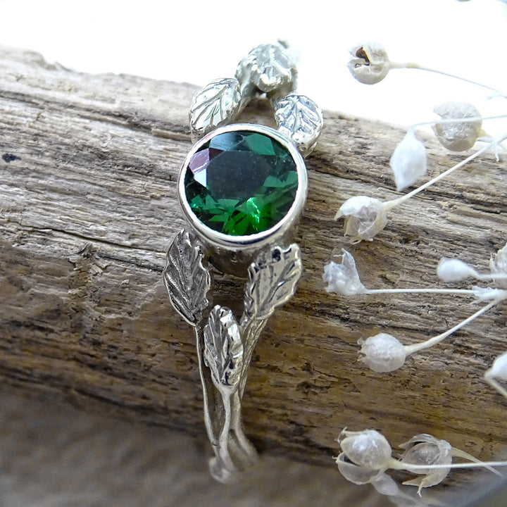 Entwining Leaves ring, 5mm Green Tourmaline, 9ct white gold
