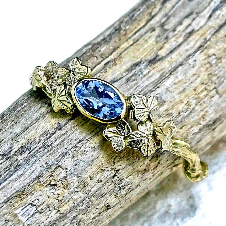 Entwining Ivy leaves ring with Aquamarine