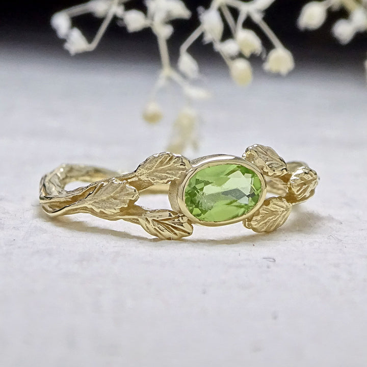 Entwining Leaves ring, Peridot, 6mm x 4mm, 9ct gold