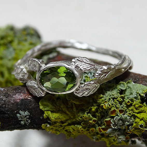 Entwining Leaves Ring, 6mm x 4mm Peridot, Silver