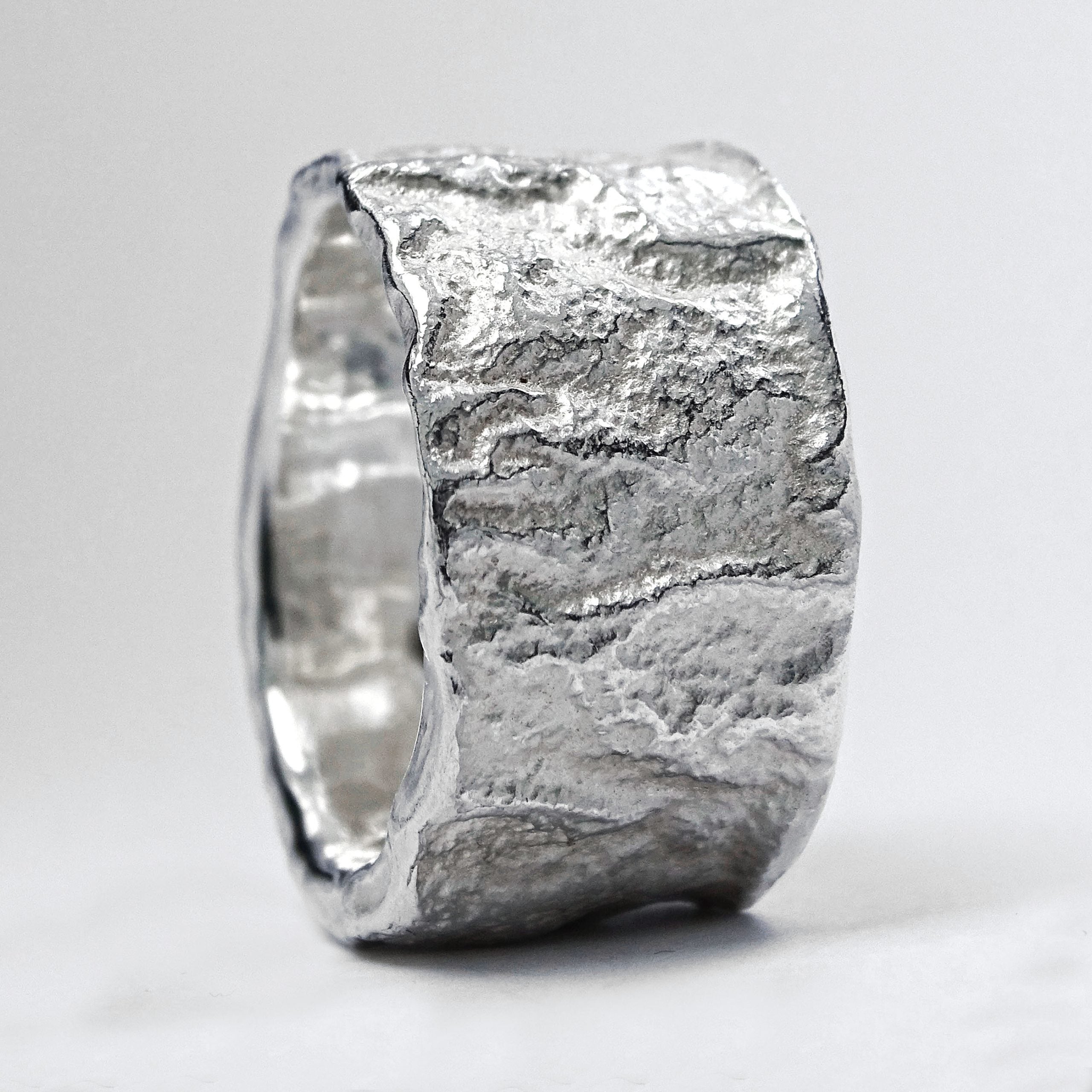 Bark Ring, 12mm wide, silver