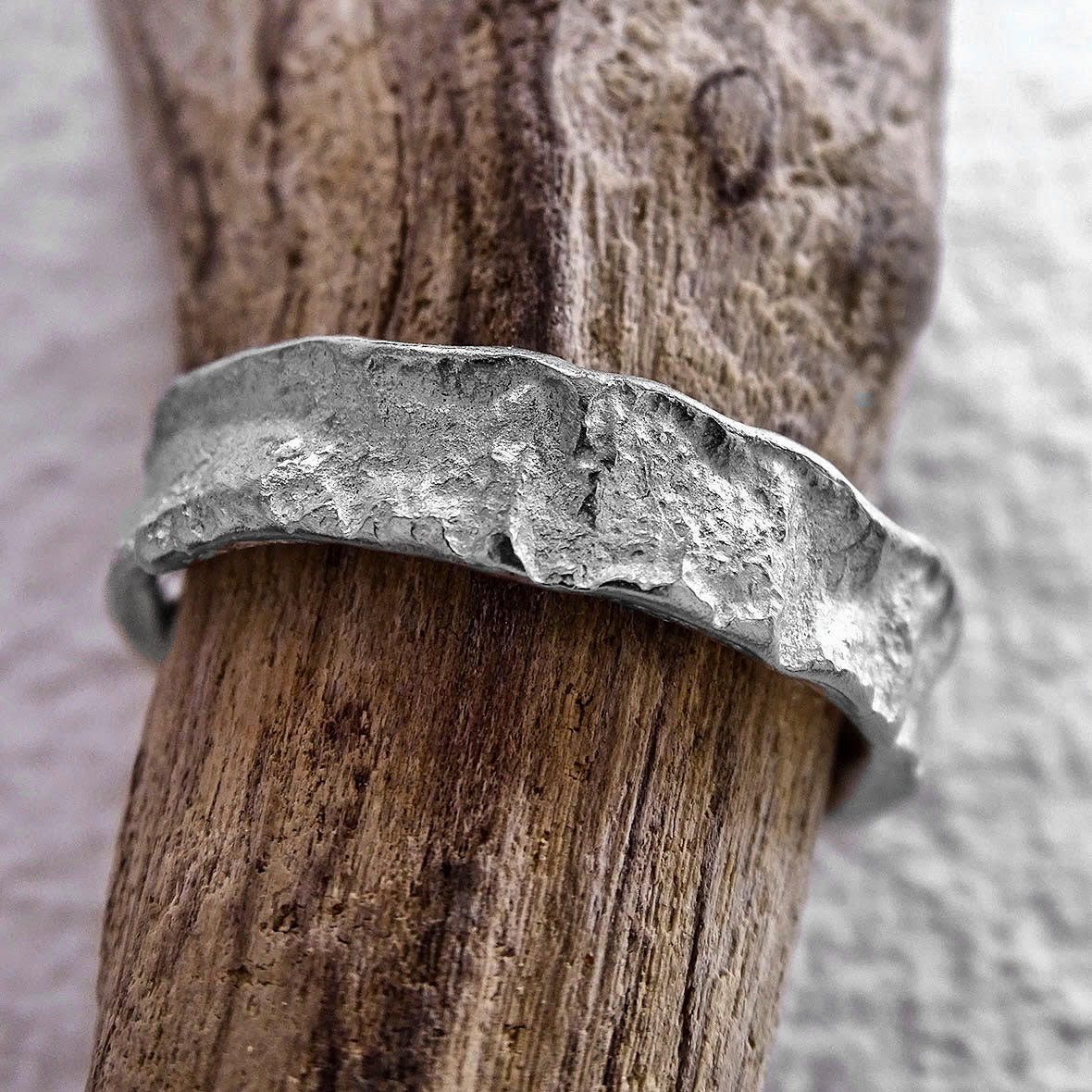 Bark Ring, 5mm - 6mm wide, silver