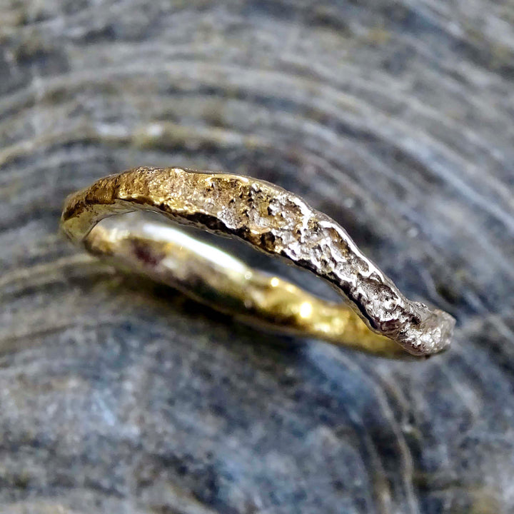 Bark curved ring 2mm - 4mm wide, 9ct gold