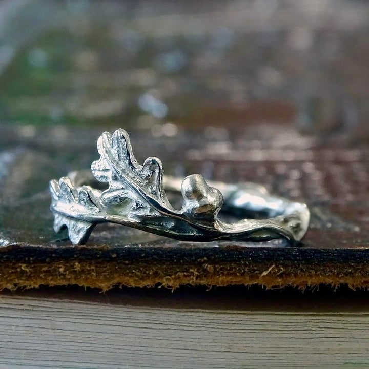 Oak Leaves and Acorn ring