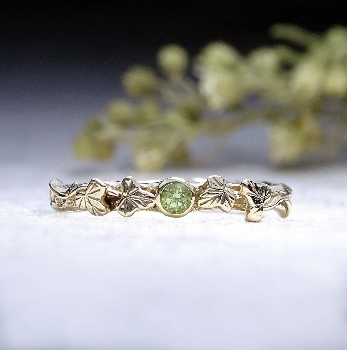 Entwining Ivy Leaves ring, 2.5mm Peridot, 9ct gold