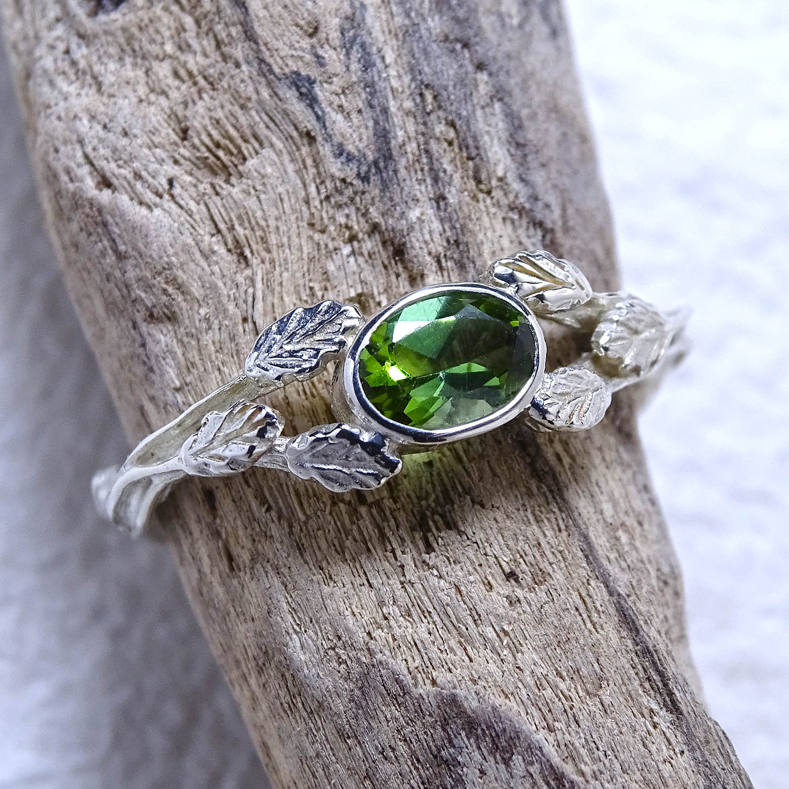 Entwining Leaves ring, 9ct white gold, 6mm x 4mm Green Tourmaline