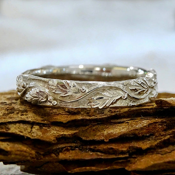 Entwining Leaves Eternity ring, medium, sterling silver