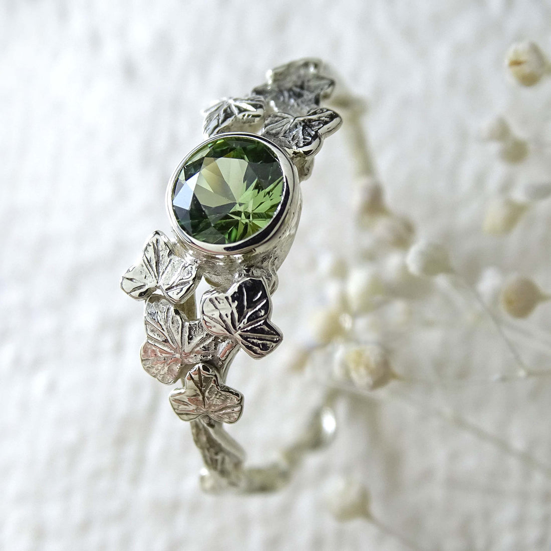 Entwining Ivy Leaves ring, 9ct white gold, 5mm Green Sapphire