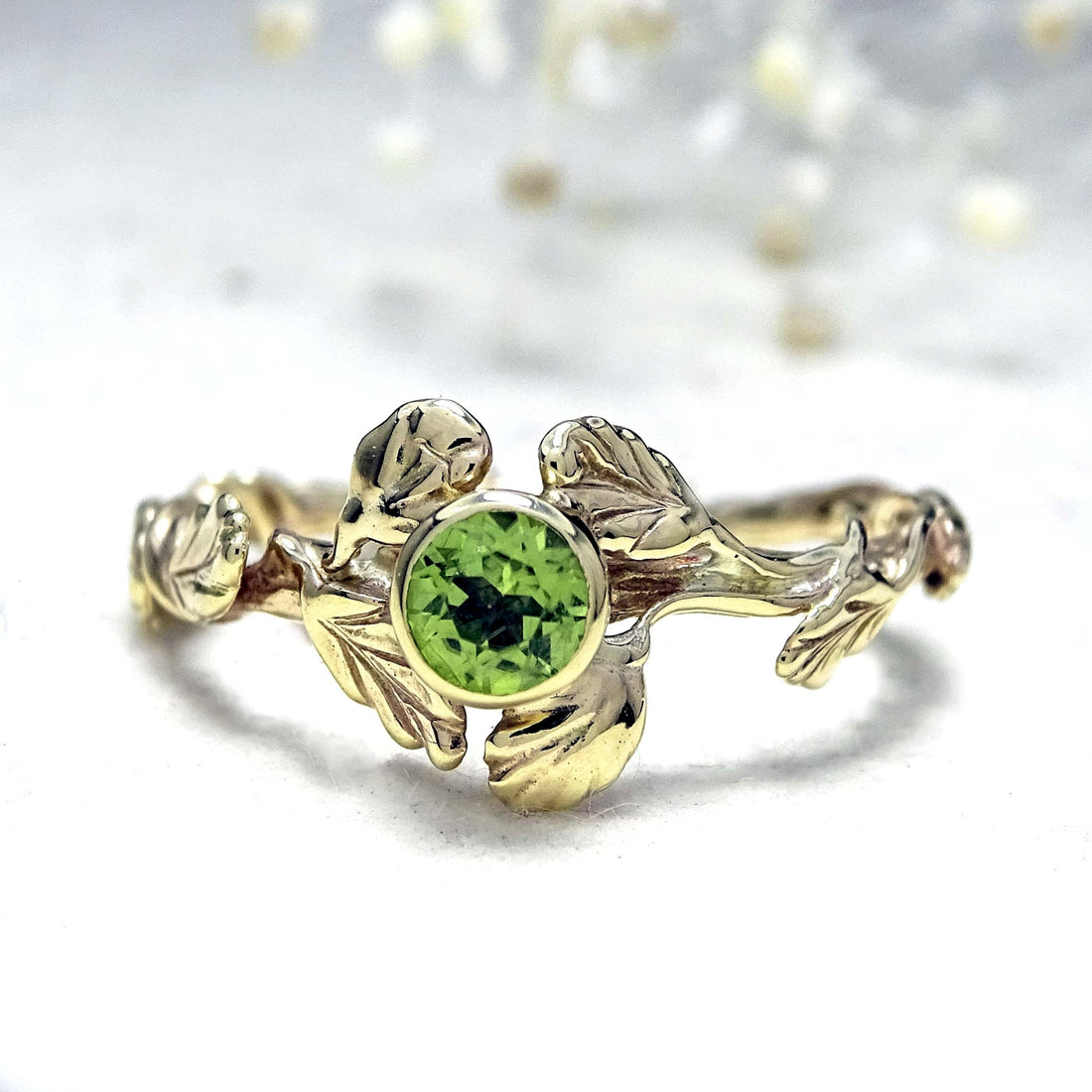 Entwining Leaves ring, 4mm Peridot, 9ct yellow gold