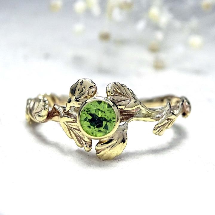 Entwining Leaves ring, 4mm Peridot, 9ct yellow gold