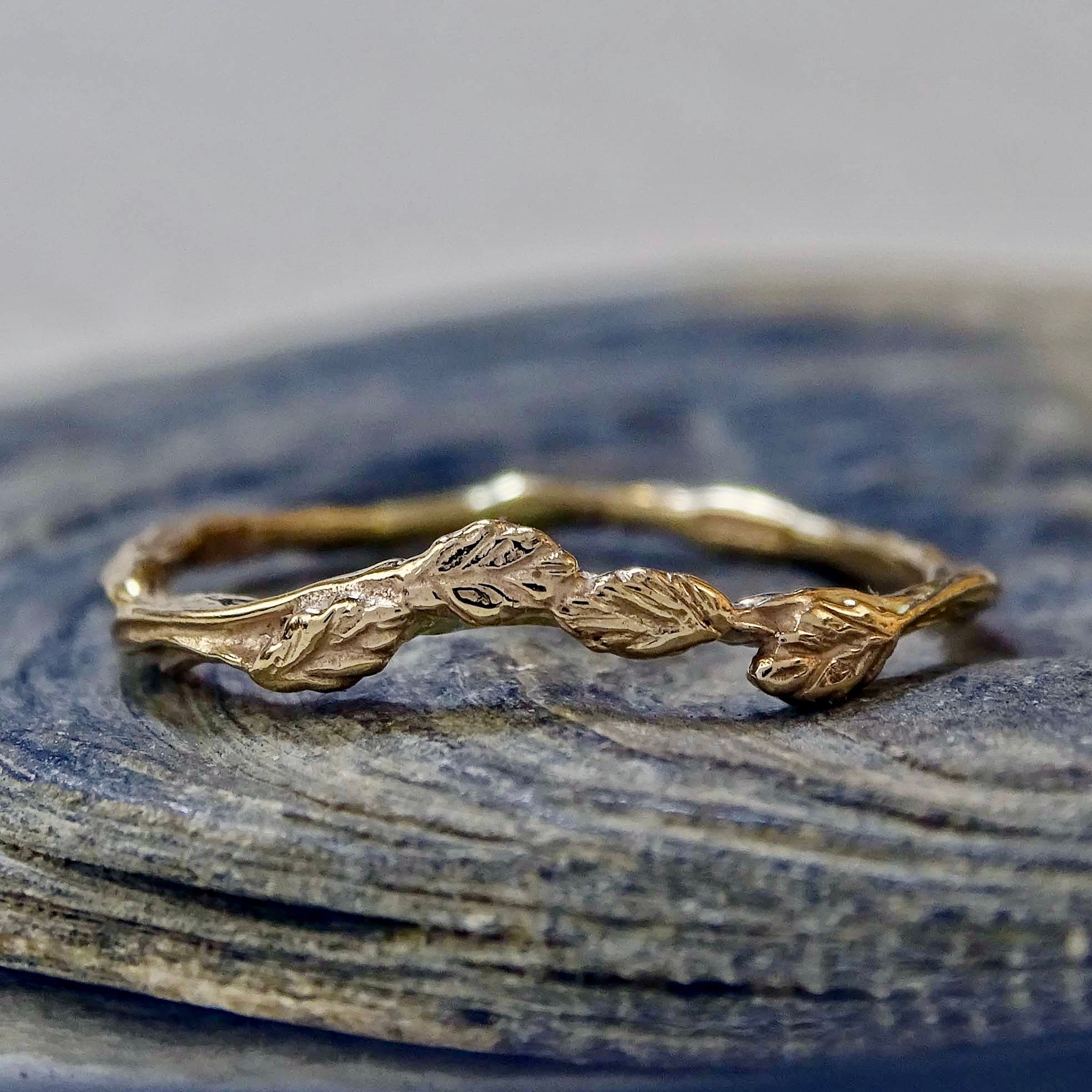 Forest Leaves ring, 14ct yellow gold