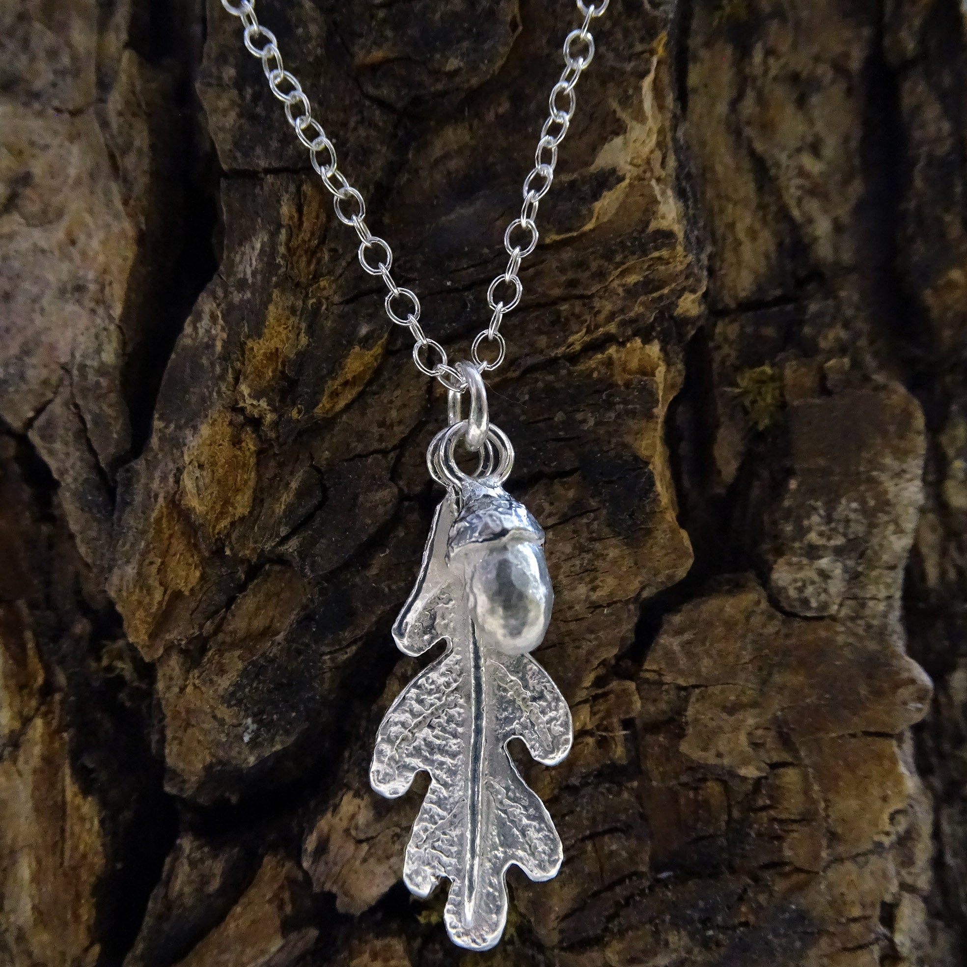 Oak Leaf and Acorn pendant, medium
