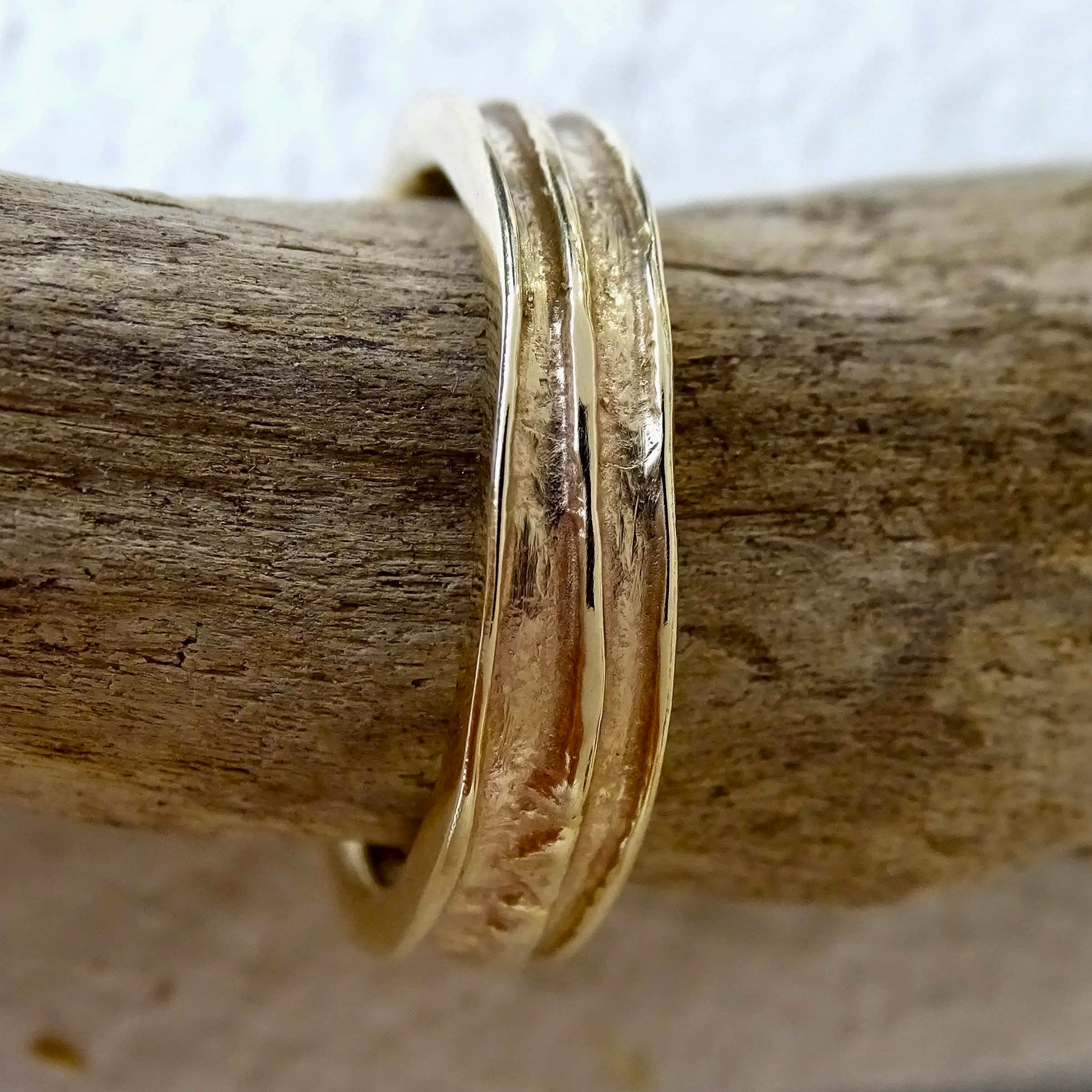 Wide Reed ring, 9ct yellow gold