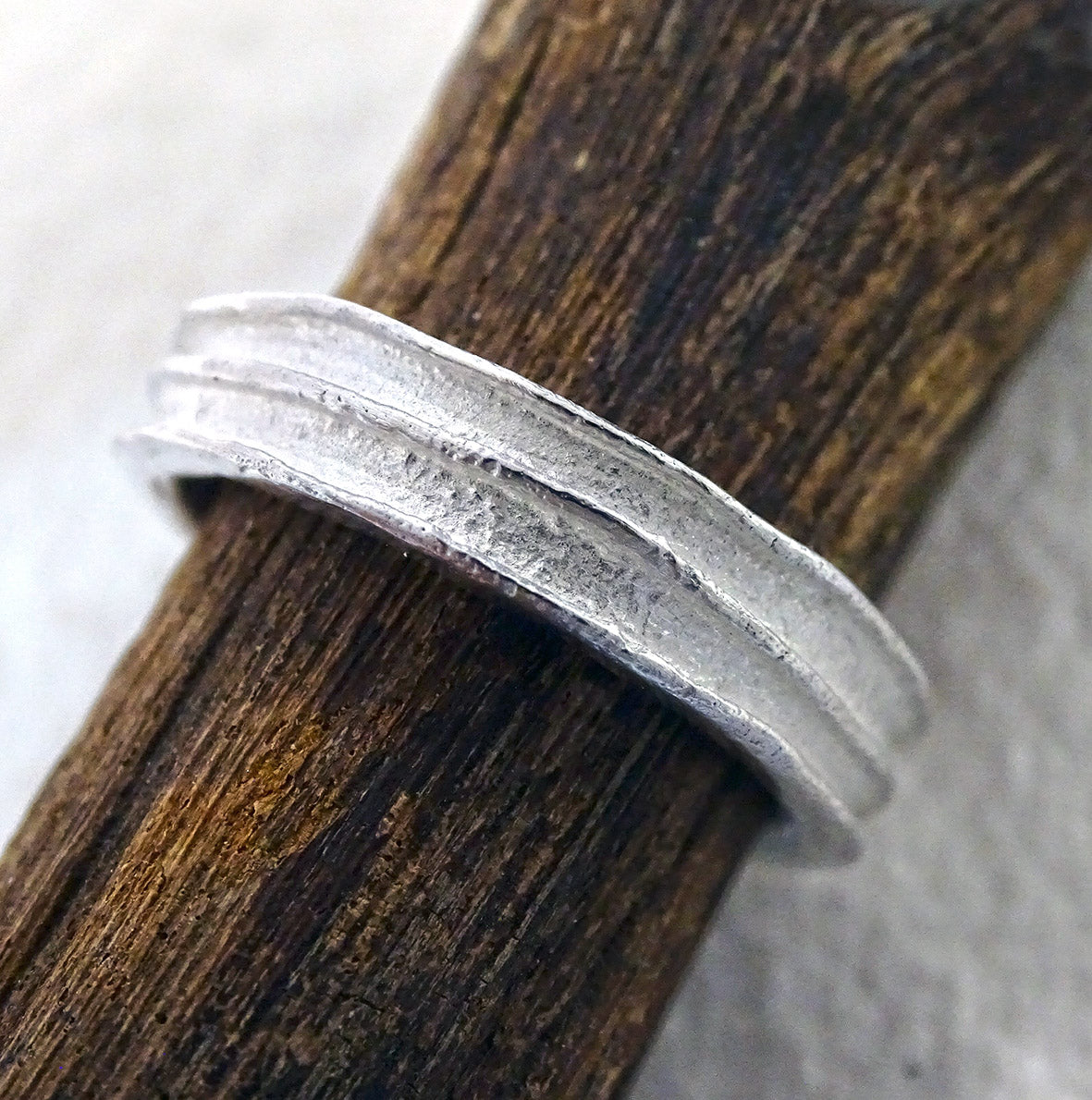 Wide Reed ring, silver