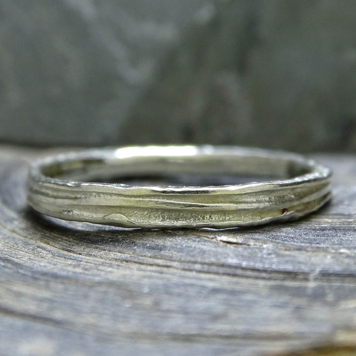 Reed ring, narrow, 9ct white gold