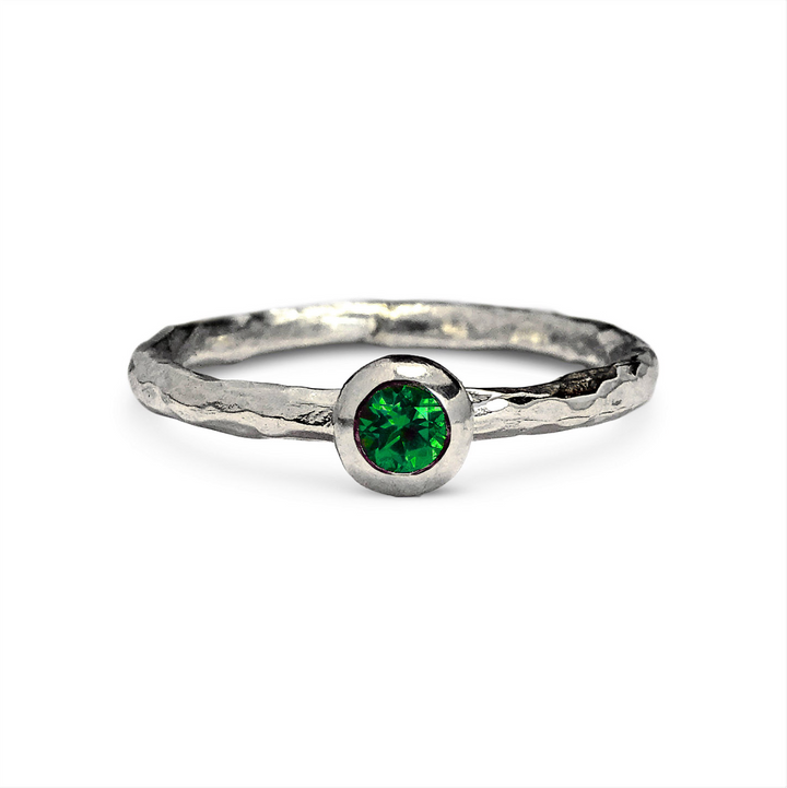 Medium Pebble Ring, 3.5mm Emerald