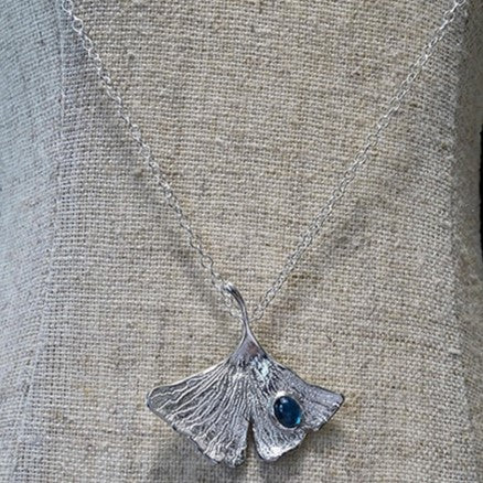 Gingko leaf pendant, small, London Blue Topaz
