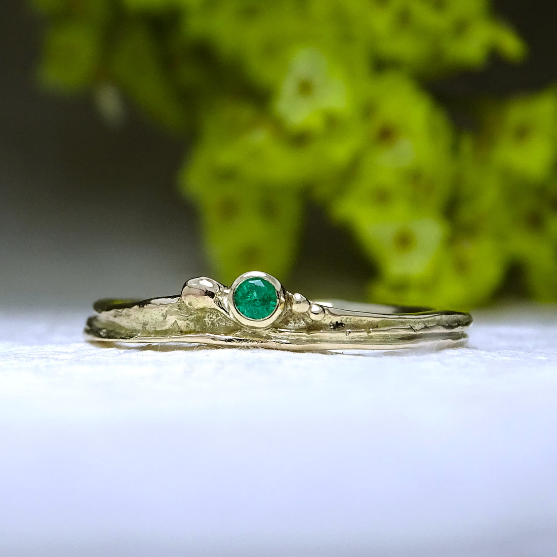 Teeny Weeny Tendril ring, 9ct yellow gold, 2.5mm fine Emerald